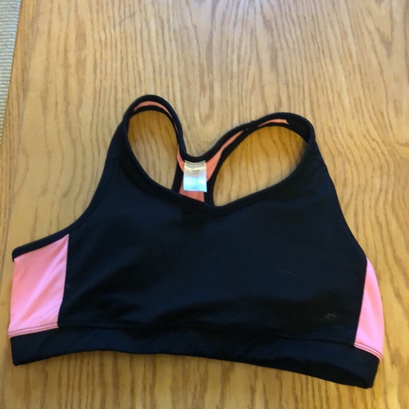 Gap Fit workout tops - Picture 12 of 13